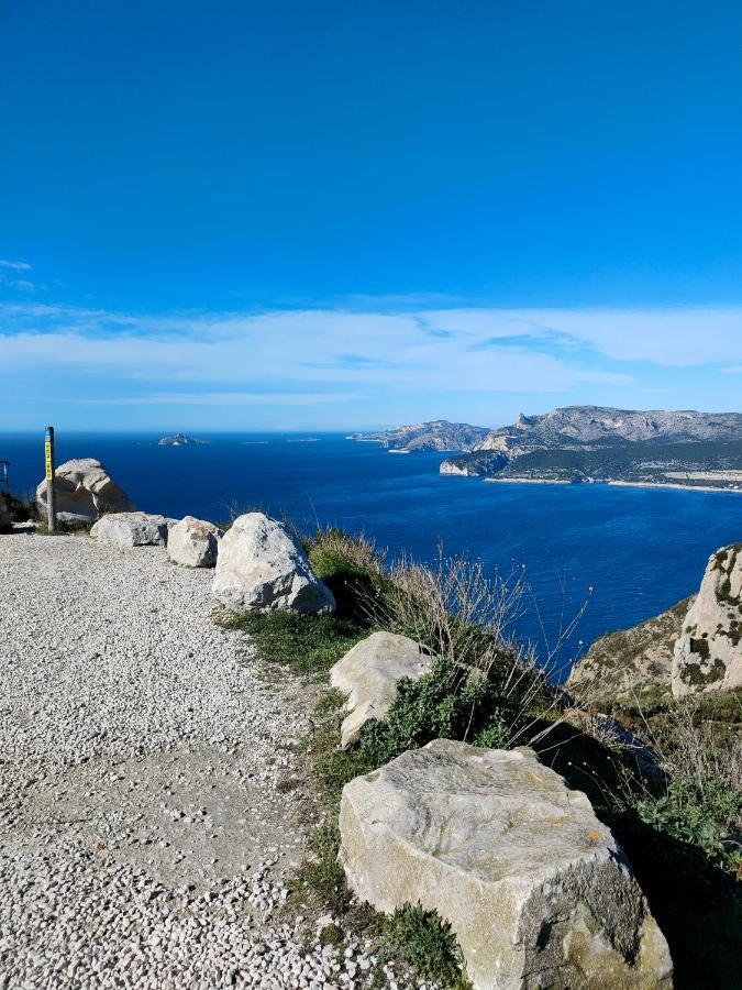 Le Castellet Et Proche Circuit Paul-ricard A 20 Mn De La * Signes